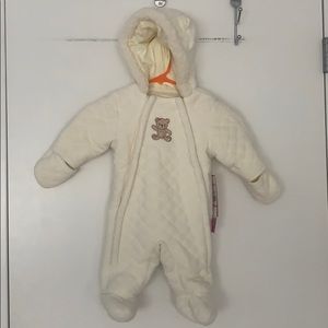 Baby’s 3/6 months white coat